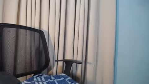 Urbbgurl lynxx  online show from 6, 10, 2025