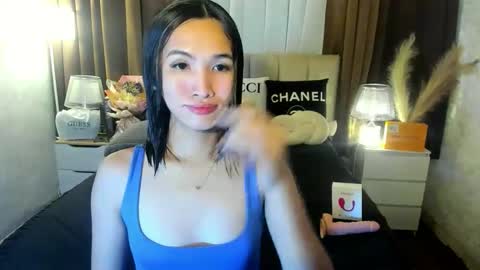 Snapshot of urblossom_princess chatting on 21, 10, 2025 urblossom_princess online show from 21, 10, 2025