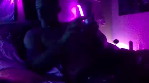 urdaddy875867 online show from 4, 10, 2025