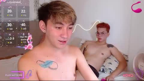 Snapshot of urdeityoflove_ chatting on 1, 10, 2025 rose and khristine online show from 1, 10, 2025