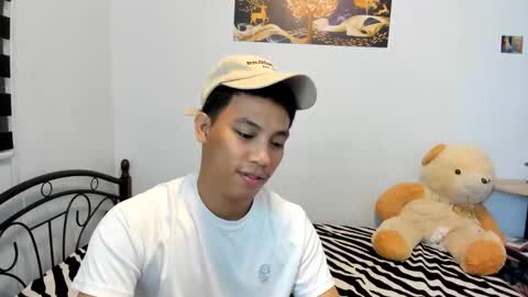 urfucker_vinz online show from 17, 5, 2026