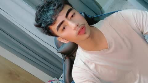 urguy_francis online show from 1, 7, 2026
