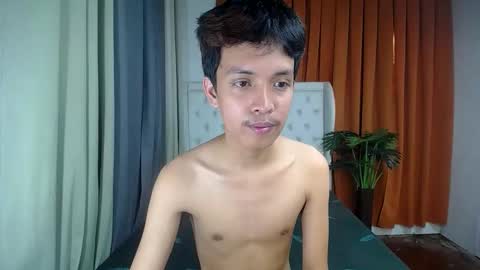 Snapshot of urhot_johny chatting on 17, 4, 2026 urhot_johny online show from 17, 4, 2026