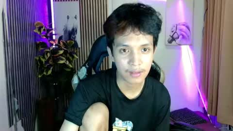 Snapshot of urhot_johny chatting on 27, 4, 2026 urhot_johny online show from 27, 4, 2026