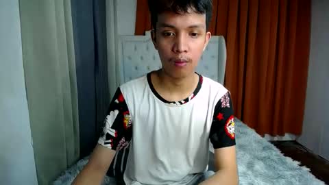 Snapshot of urhot_johny chatting on 24, 5, 2026 urhot_johny online show from 24, 5, 2026