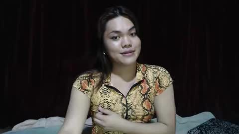 urhottie_bella online show from 2, 6, 2026
