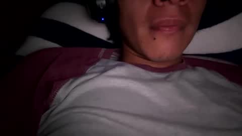 Uriel sgueme en ig  online show from 26, 4, 2026