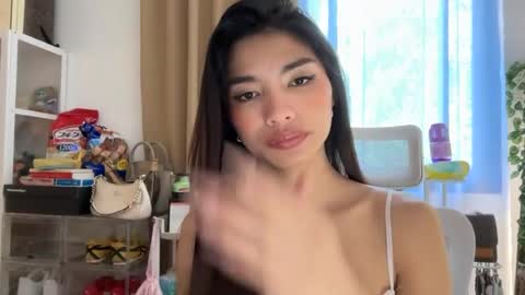 urnaughtyasianprincessjam online show from 27, 7, 2026