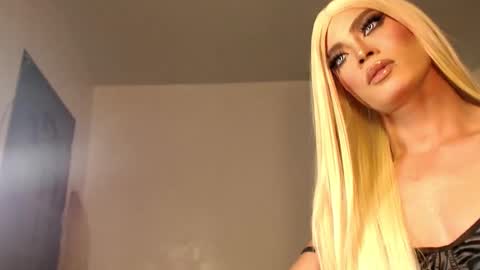 Snapshot of urnauthy_ciliaxxx chatting on 30, 1, 2025 cecilia online show from 30, 1, 2025