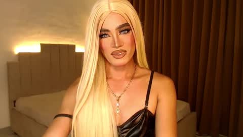 Snapshot of urnauthy_ciliaxxx chatting on 4, 2, 2025 cecilia online show from 4, 2, 2025
