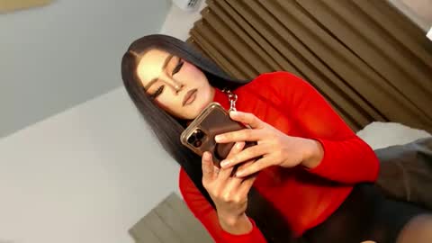 Snapshot of urnauthy_ciliaxxx chatting on 21, 10, 2025 cecilia online show from 21, 10, 2025