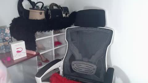 Lhea online show from 10, 2, 2026