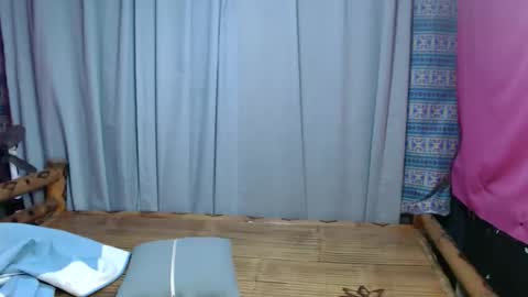 Snapshot of urpinay_singlemother chatting on 18, 5, 2026 urpinay_singlemother online show from 18, 5, 2026