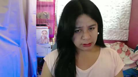 urpinaymistizaxxx online show from 17, 3, 2026