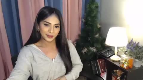 Snapshot of urseductive_calixx chatting on 7, 10, 2025 JUST CALL ME CALI online show from 7, 10, 2025