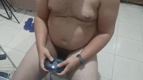 Snapshot of urso_nerd chatting on 5, 11, 2025 urso_nerd online show from 5, 11, 2025