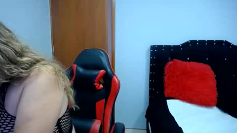 Snapshot of ursulawhite69 chatting on 11, 6, 2026 Eveling Blanco online show from 11, 6, 2026