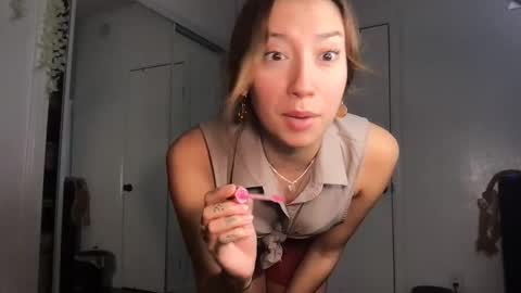 Lily online show from 21, 11, 2025