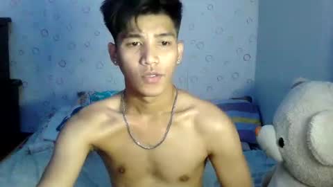 ursweetie_boy online show from 13, 7, 2026