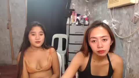 Snapshot of ursweetpinky chatting on 3, 5, 2026 ursweetpinky online show from 3, 5, 2026