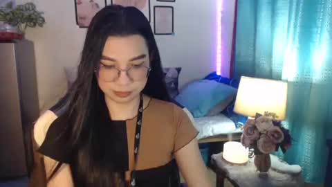 Ashley Kate Mateo Gray online show from 5, 12, 2024