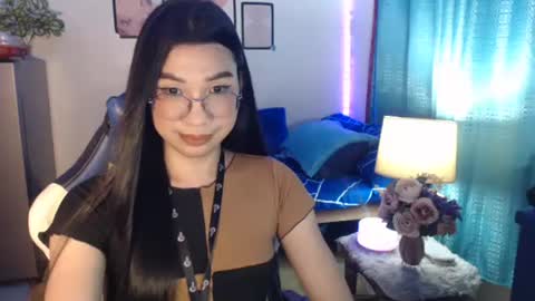 Ashley Kate Mateo Gray online show from 22, 12, 2024