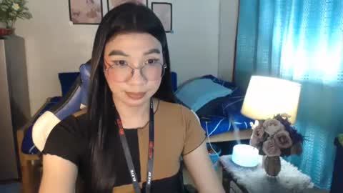 Ashley Kate Mateo Gray online show from 23, 1, 2025