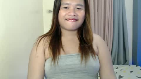 Bella Miles Olivia online show from 23, 12, 2024