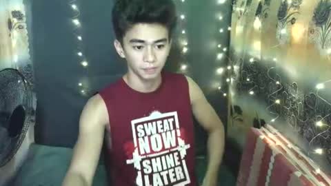 urwild_fuckerxx online show from 21, 12, 2025