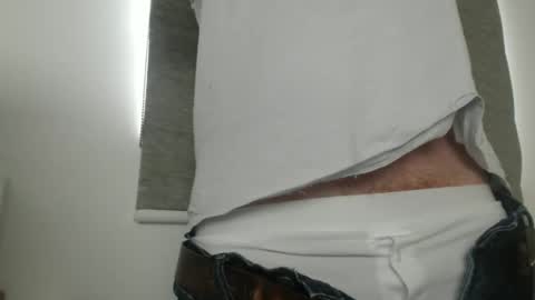 Snapshot of us5030 chatting on 6, 4, 2026 US5030 online show from 6, 4, 2026