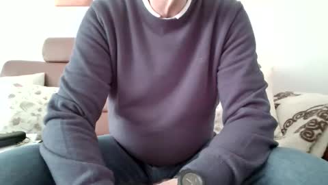 Snapshot of use2020 chatting on 11, 5, 2026 use2020 online show from 11, 5, 2026