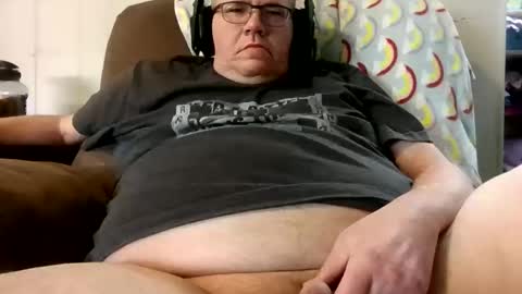 Snapshot of usstarr1 chatting on 11, 11, 2025 usstarr1 online show from 11, 11, 2025