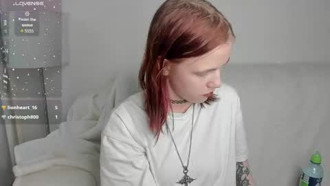 Snapshot of ustic_1 chatting on 25, 4, 2026 Haven online show from 25, 4, 2026