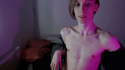 Excuse me online show from 24, 1, 2025