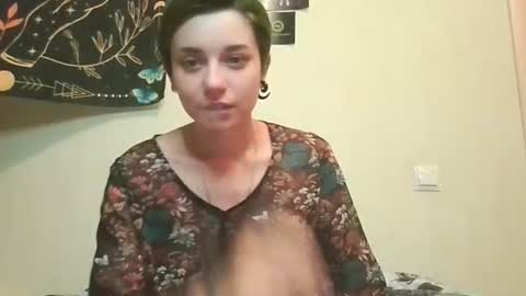 uwu_emmy online show from 8, 8, 2026