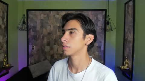 UYUKIE online show from 13, 10, 2025