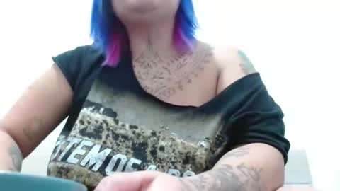 Vah Oliver online show from 9, 11, 2025