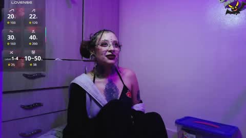 Vainilla Independent model online show from 11, 4, 2026