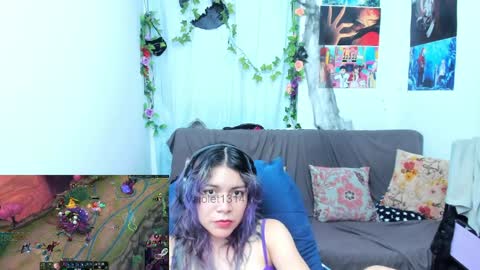 Vaiolet1314 online show from 2, 4, 2026