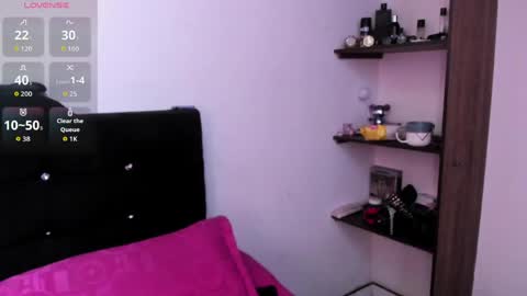 valemorales413 online show from 11, 4, 2026