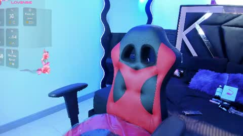 Snapshot of valen_cute22 chatting on 9, 6, 2026 valentina online show from 9, 6, 2026