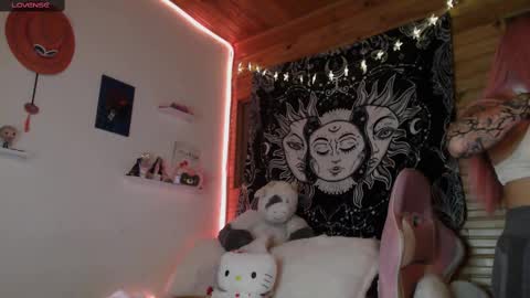 valentina online show from 9, 3, 2025