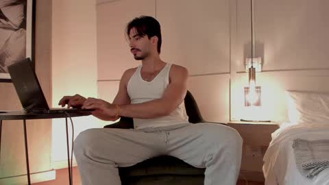 valentin_hoffman online show from 14, 11, 2025