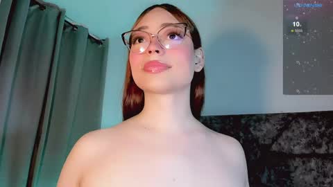 Snapshot of valentina_alba chatting on 29, 5, 2026 Valentina online show from 29, 5, 2026