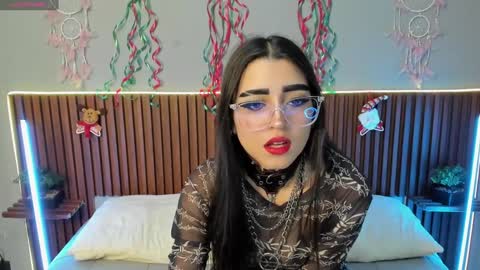 VALENTINA  online show from 19, 12, 2024