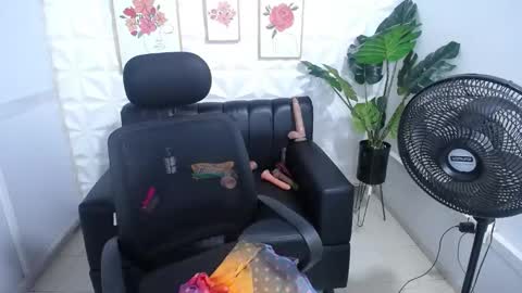 Valentina  online show from 22, 2, 2025