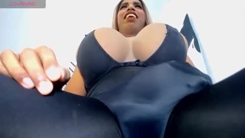 valentinabigcock23 online show from 3, 10, 2025