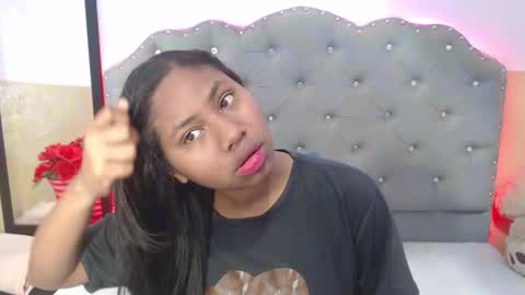 valentina vega online show from 18, 11, 2025