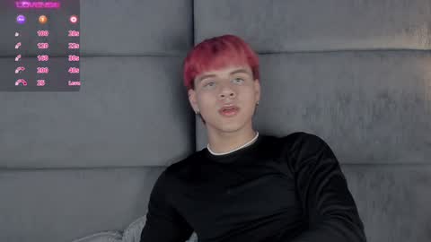 valentino moon online show from 6, 12, 2024