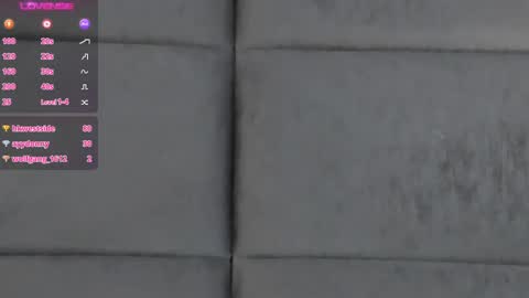 valentino moon online show from 18, 1, 2025